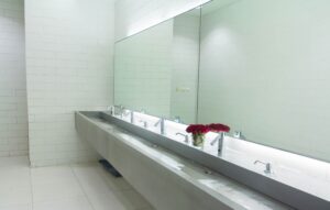 Layout Optimization for Traffic Flow